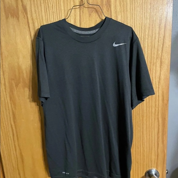 Men’s Nike Dri-Fit set - Picture 7 of 9